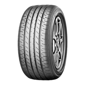 yokohama-bluearth-e51b-left-one-quarter